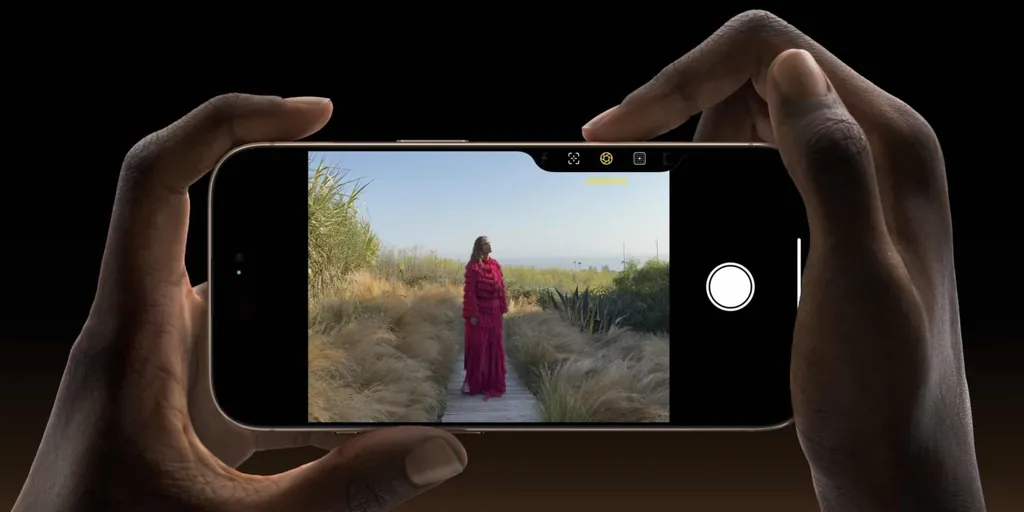 iPhone 16 Proと12 Proのカメラ比較